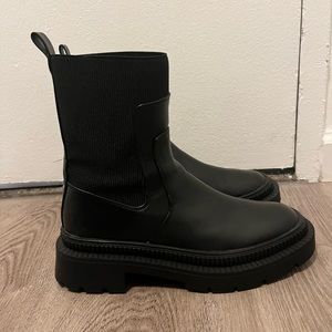 Mango Track sole contrast ankle boots